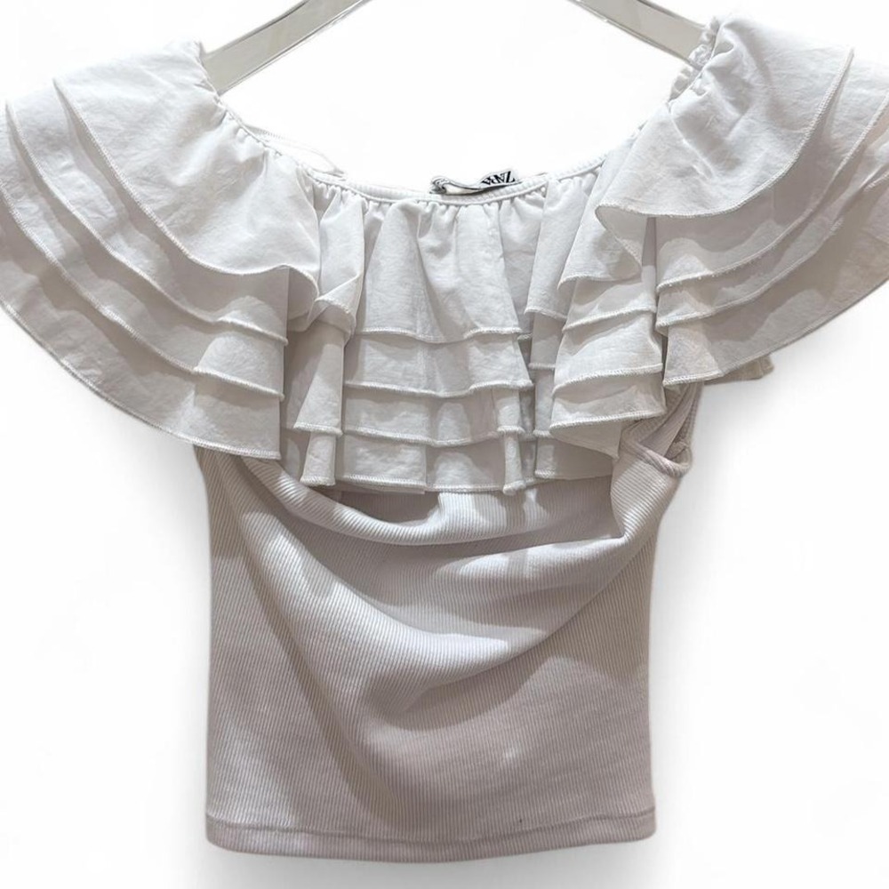 ZARA White Ruffle Off Shoulder Top Size Medium - Picture 3 of 3